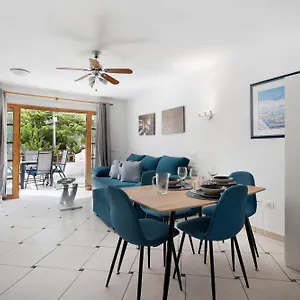 https://los-geranios-82.tenerifehoteles.net